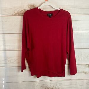 By & By Red Crew Neck Long Sleeve Size Small